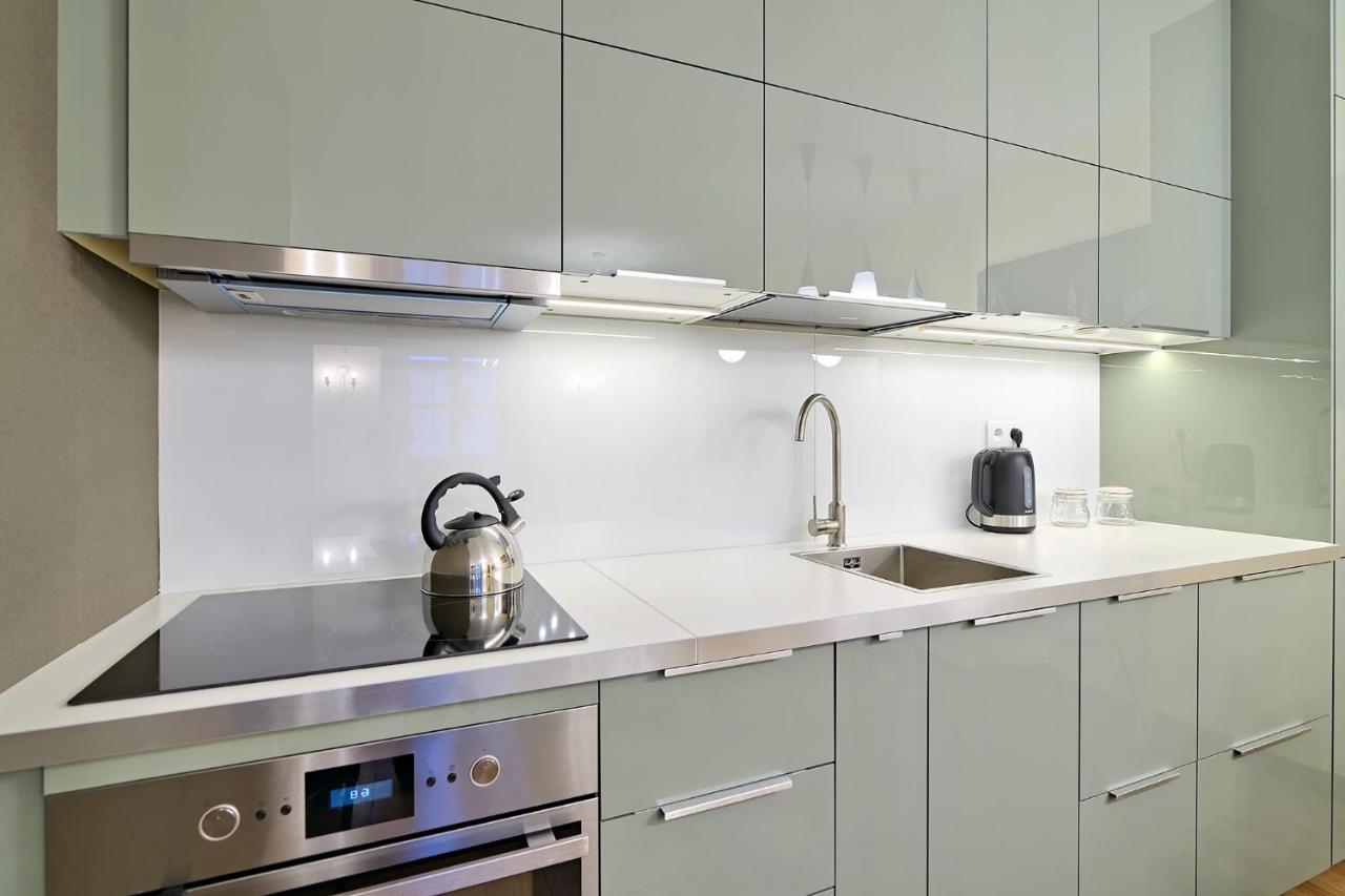 Cafe Garden Apartment *